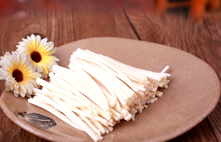 衡陽(yáng)南北特燈芯糕，入口綿密潤心田